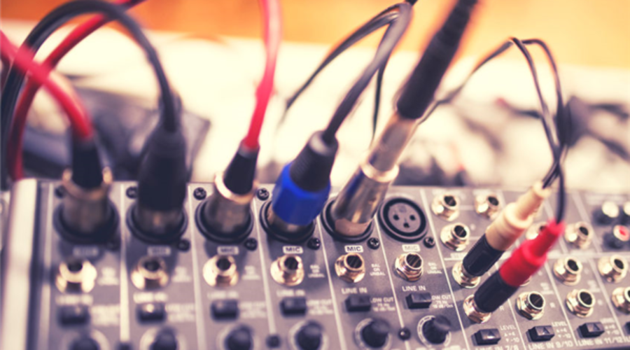 4 Common Audio Issues (And How to Fix Them)