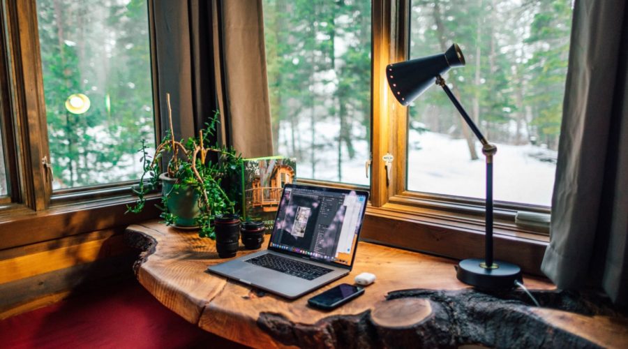 Setting up the perfect home office – tech edition